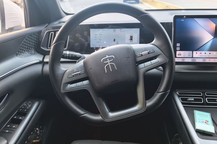 Used BYD Song Pro New Energy 2025 Second-Generation Intelligent Driving Version DM-i 115KM Superior Trim Steering Wheel