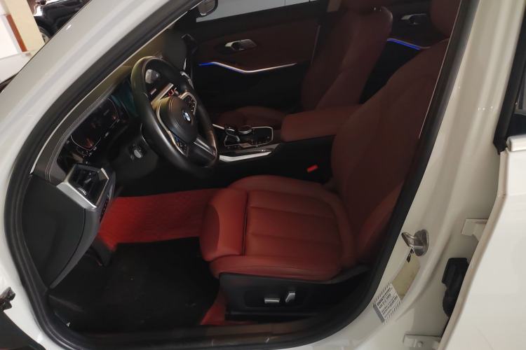 Used BMW 3 Series 2022 325Li M Sport Package Left Front Seat