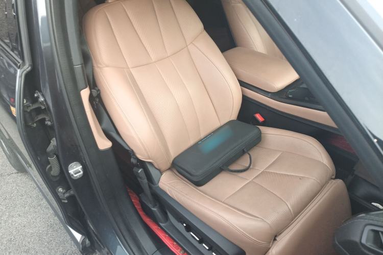 Used Nio ES8 2022 100 kWh Six-Seater Version
