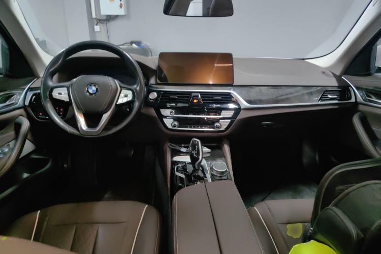 Used BMW 5 Series 2021 525Li Luxury Package