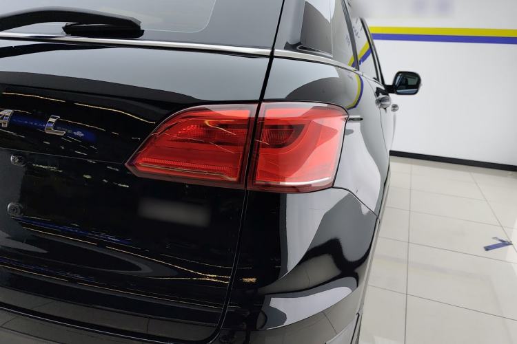 Used Haval H6 Coupe 2016 Blue Label 1.5T Automatic Two-Wheel Drive Elite Model Right Rear Taillight