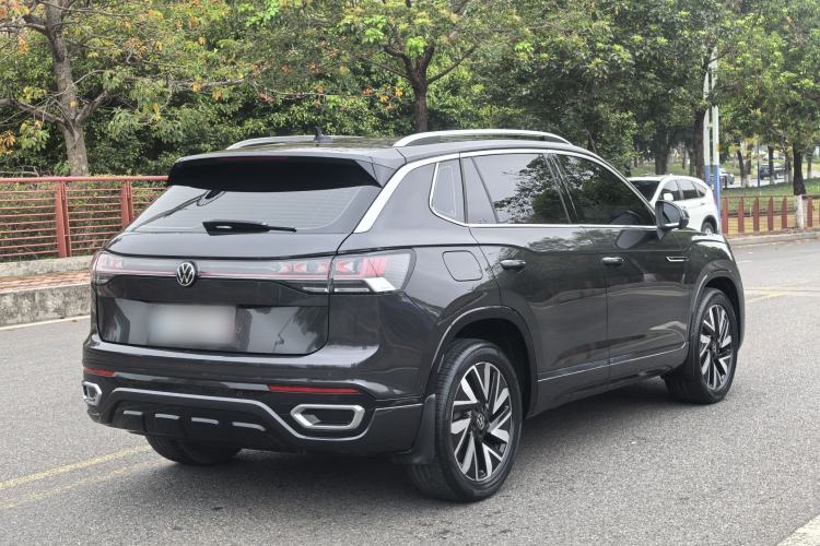 Used Volkswagen Tayron 2023 Revised Version 380TSI All-Wheel Drive R-Line High-Energy Edition Exterior 4