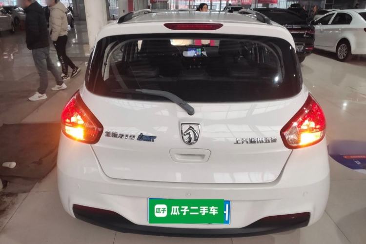 Used Baojun 310 2017 1.5L Automatic Fashion Model
