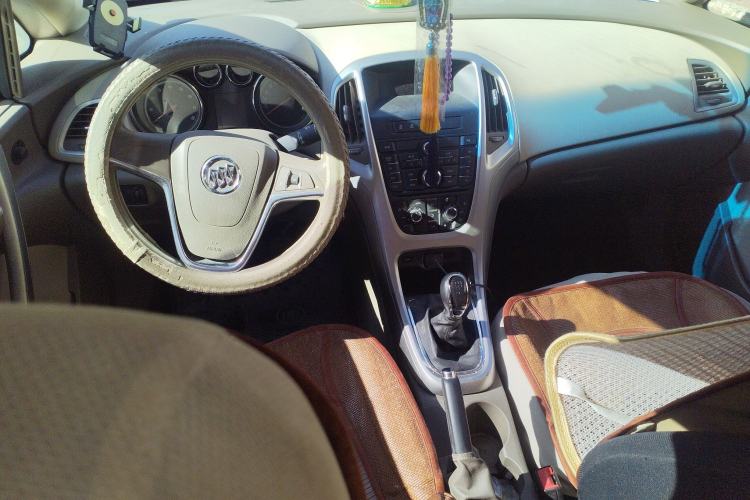 Used Buick GT 2013 GT 1.6L Manual Entry-Level Model