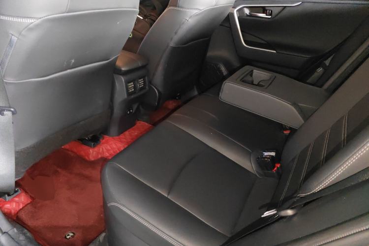 Used Toyota RAV4 2020 Dual-Engine 2.5L E-CVT 4x4 Elite PLUS Edition
