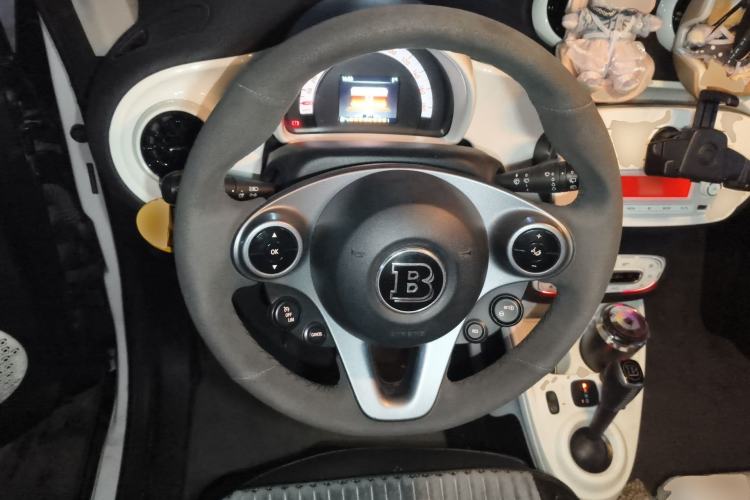 Used smart fortwo 2015 1.0L 52 kW Hardtop Passion Edition