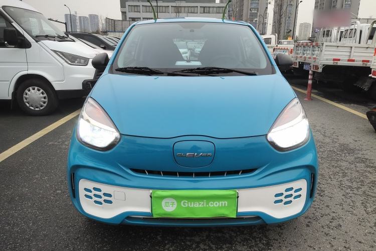 Used Roewe Clever 2022 311km QiQi BoBo Edition Front