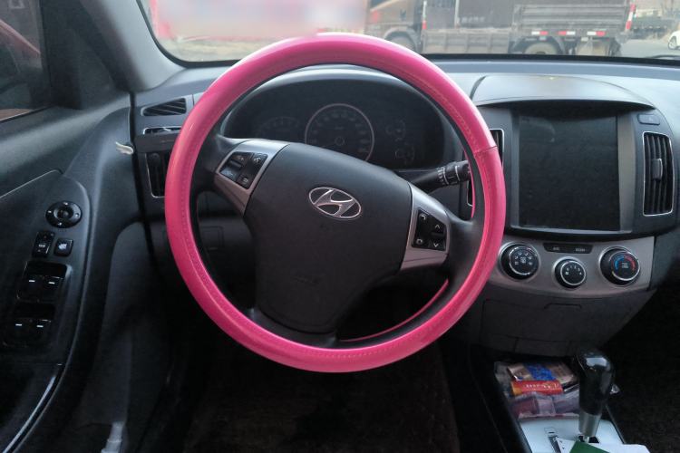 Used Hyundai Celesta 2011 1.6L Automatic Comfort Edition
