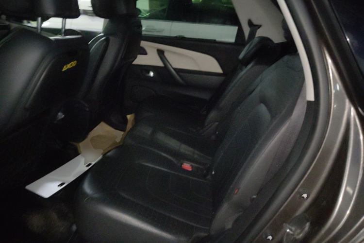 Used Citroen C4 Picasso 2015 1.6T Luxury 5-Seat Model
