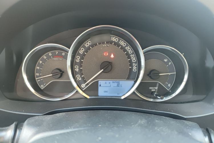 Used Toyota Levin 2014 1.6E Manual New Edition
