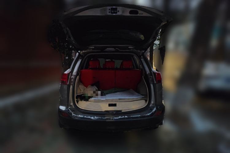 Used Toyota RAV4 2015 2.0L CVT Two-Wheel Drive Fashion Edition