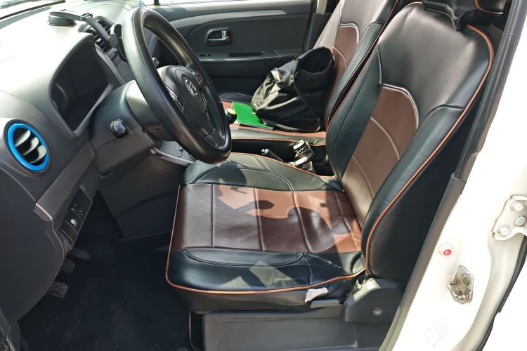 Used Suzuki Wagon R X5 2013 Cruise Edition 1.4L VVT Standard Model