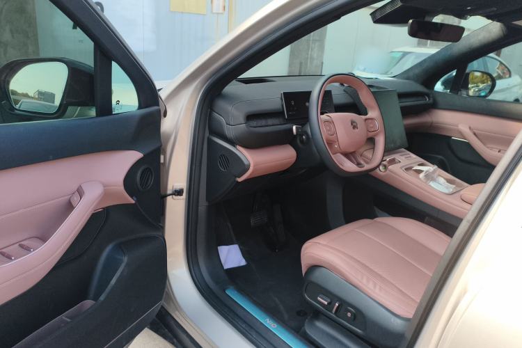 Used Nio EC6 2023 75 kWh