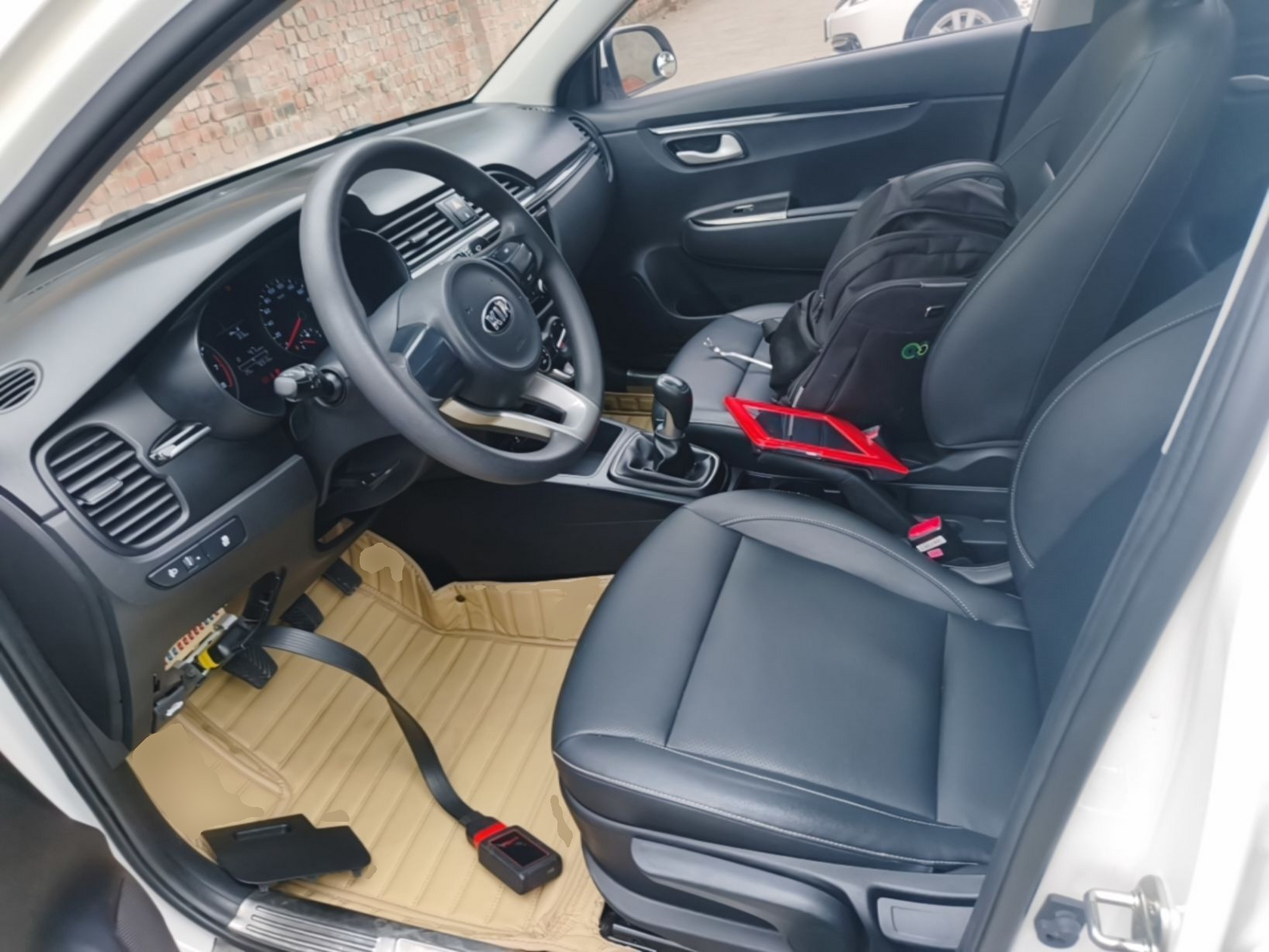 Interior delantero