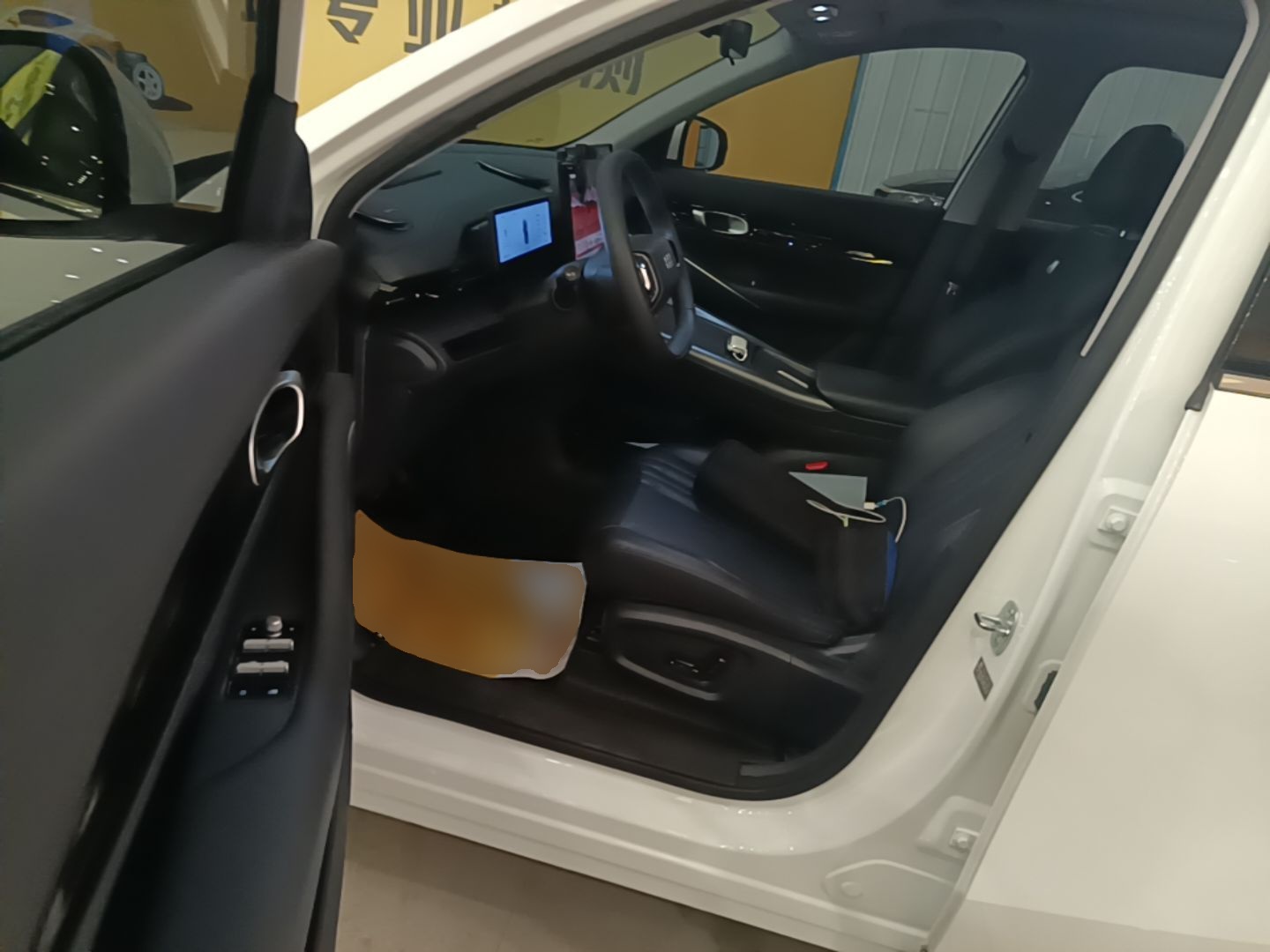 Geely Galaxy E5 2024 530 km Exploration+ Version — снимка 17