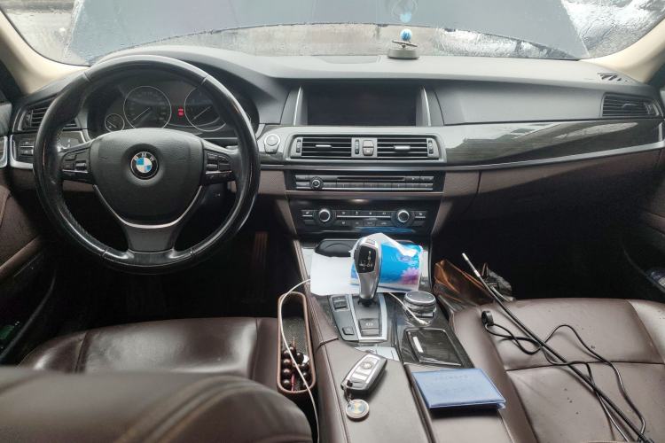 Used BMW 5 Series 2014 525Li Luxury Design Package
