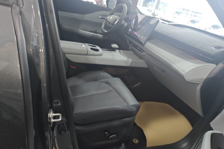 Used Changan UNI-Z 2025 1.5T Premium Edition
