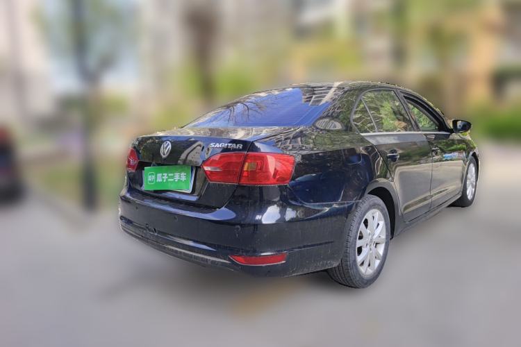 Used Volkswagen Sagitar 2012 1.6L Manual Comfort Model
