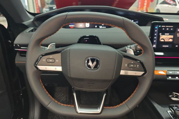 Used Changan UNI-V 2024 1.5T Prestige Sport Edition
