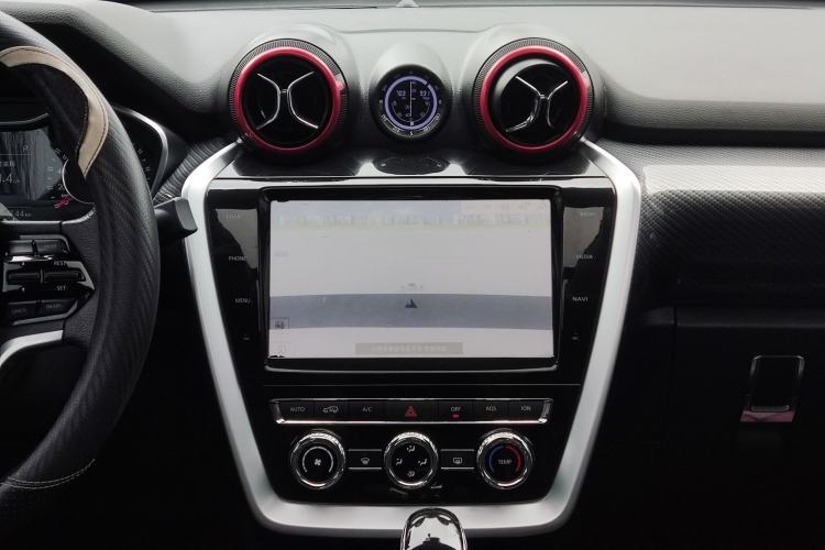 Used BAIC Off-Road BJ20 2018 1.5T CVT Luxury Model Interior 4