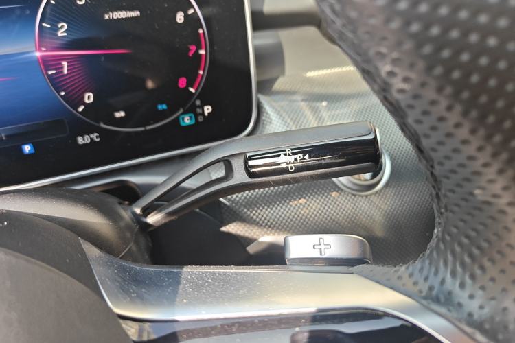 Used Mercedes-Benz C-Class 2023 Restyled C 260 L Sport Edition Gear Lever