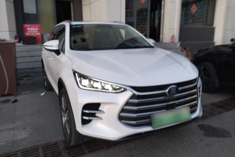 Used BYD Tang New Energy 2018 DM 2.0T All-Wheel Drive Smart Connectivity Luxury Model 7 Seats China V Emission Standard
