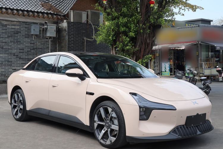 Used XPeng MONA M03 2024 620 with Ultra-Long Range