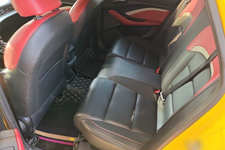 Used MG 5 2022 180 DVVT CVT Youth Luxury Edition Interior 4