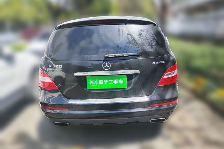 Used Mercedes-Benz R-Class 2015 R 320 4MATIC Luxury Model Rear