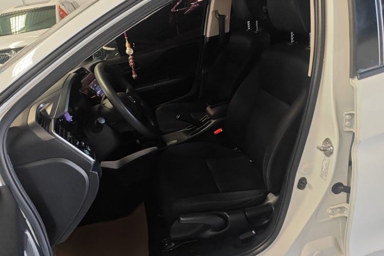 Used Honda City 2018 1.5L CVT Dynamic Pro Edition Left Front Seat