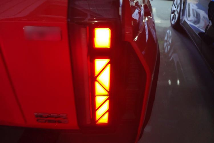 Used iCAR 03T 2024 501km Four-wheel Drive Long-Range Version
