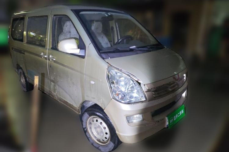 Used Wuling Rongguang 2014 1.2L S Base Model