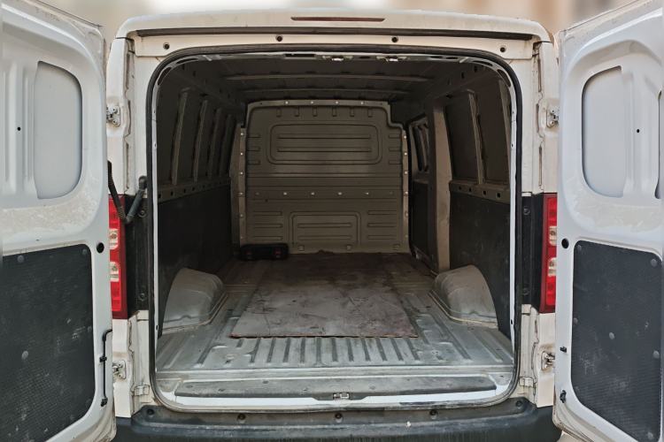 Used Wuling Yangguang 2024 300km Range Practical Window-Sealed Version 60kW
