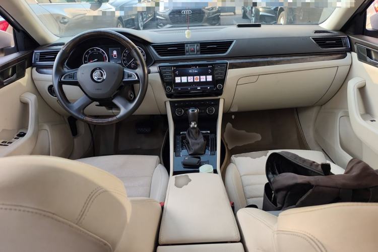 Used Skoda Superb 2016 TSI380 DSG Prestige Edition
