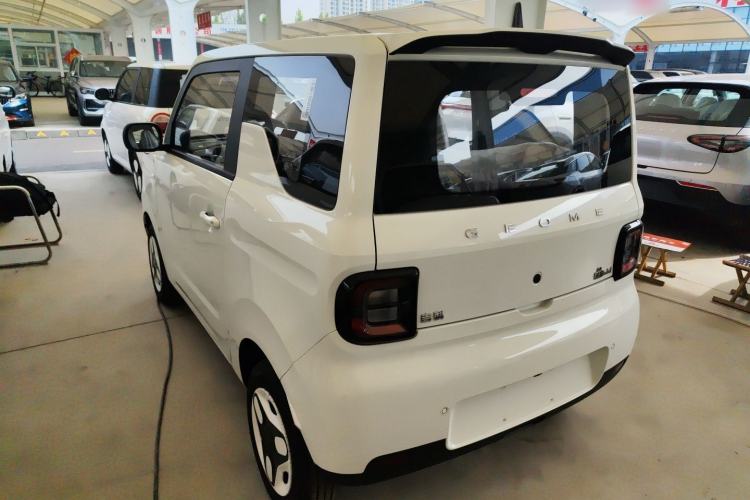 Used Geely Galaxy Panda 2025 210 km – Yuanqi Bear Exterior 2