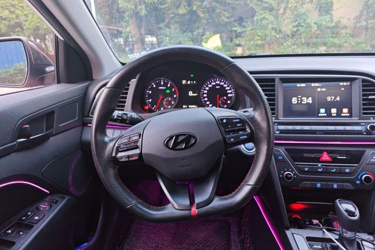 Used Hyundai Elantra (6th Generation / Lingdong) 2018 1.4T Dual-Clutch Xuan Dong · Dynamic Edition Steering Wheel