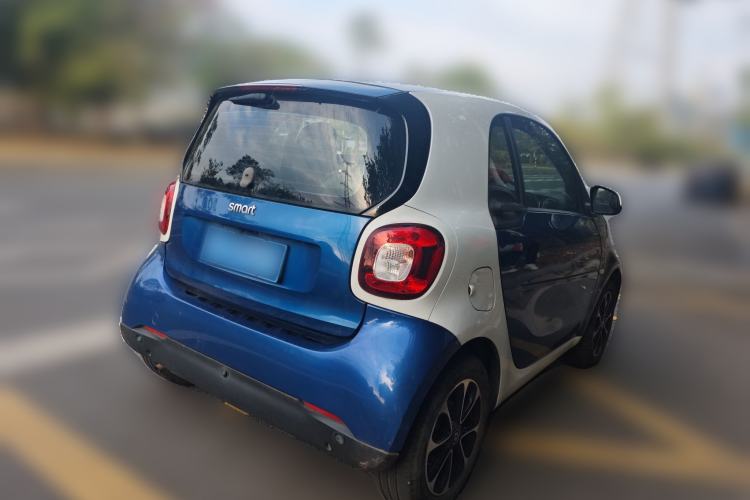 Used smart fortwo 2015 1.0L 52 kW Hardtop Passion Edition