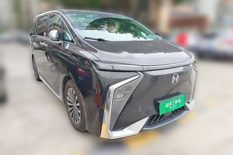 Used Hycan V09 2023 Luxury Edition 620 Front Right 45 Deg