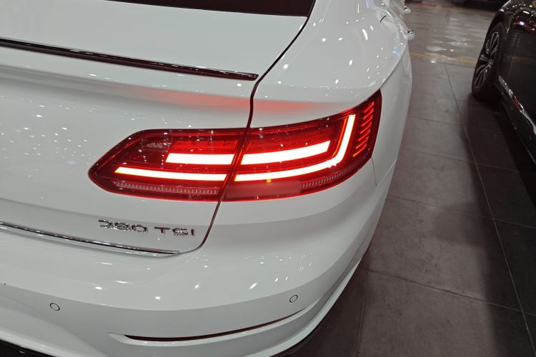 Used Volkswagen FAW-Volkswagen CC 2023 380TSI Striking Edition