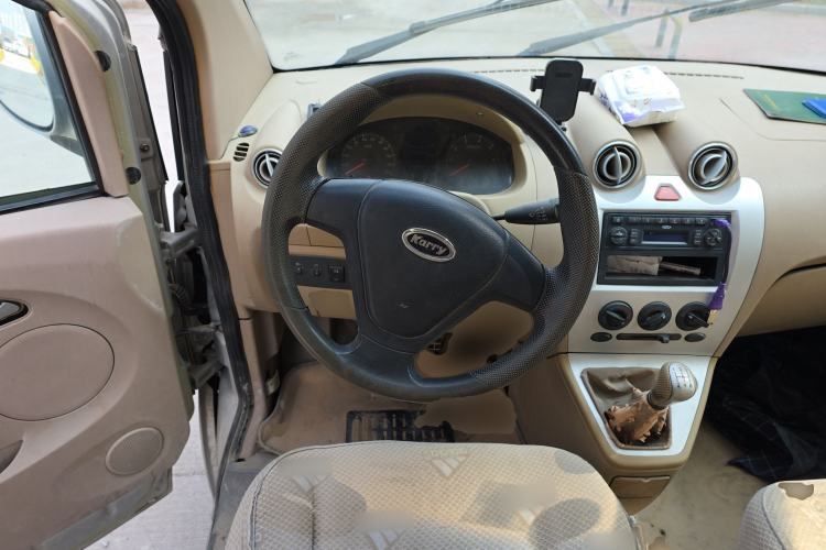 Used Karry Youya 2 2013 1.5L Standard Model
