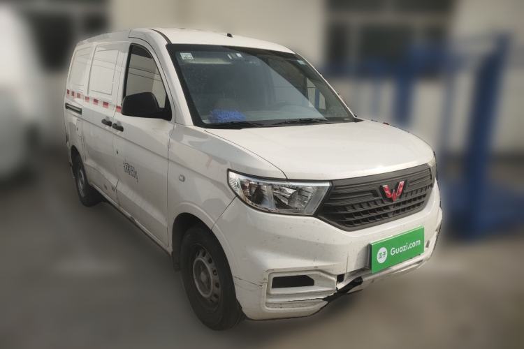 Used Wuling Hongguang V 2021 1.5L Jingqu Edition Enclosed-Window Vehicle LAR