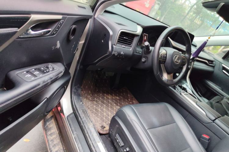 Used Lexus RX 2020 Facelifted 300 4x4 Elegant Edition Driver Seat