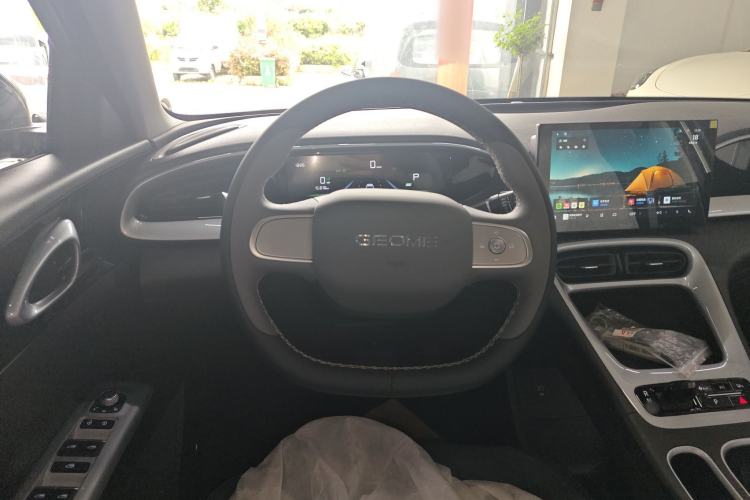 Used Geely Galaxy Geome 2026 Model 310km Youth Edition Steering Wheel