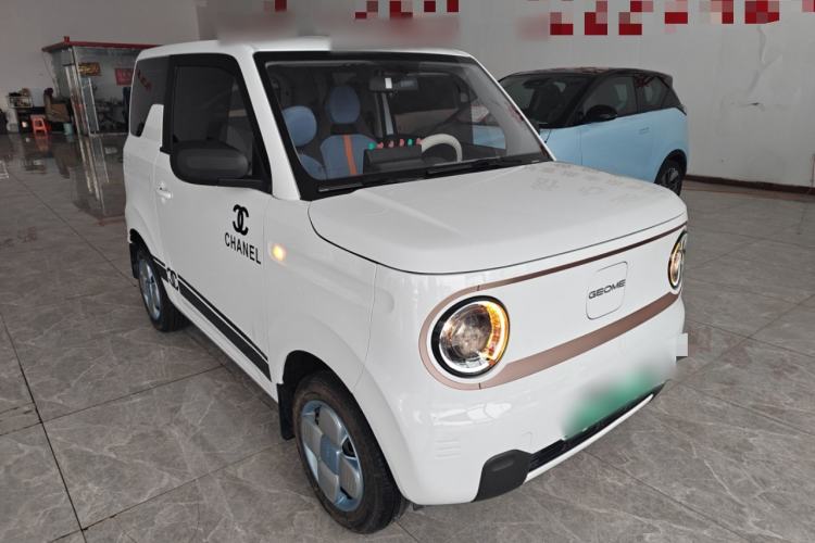 Used Geely Galaxy Panda 2024 Panda Mini 200km Endurance Bear
