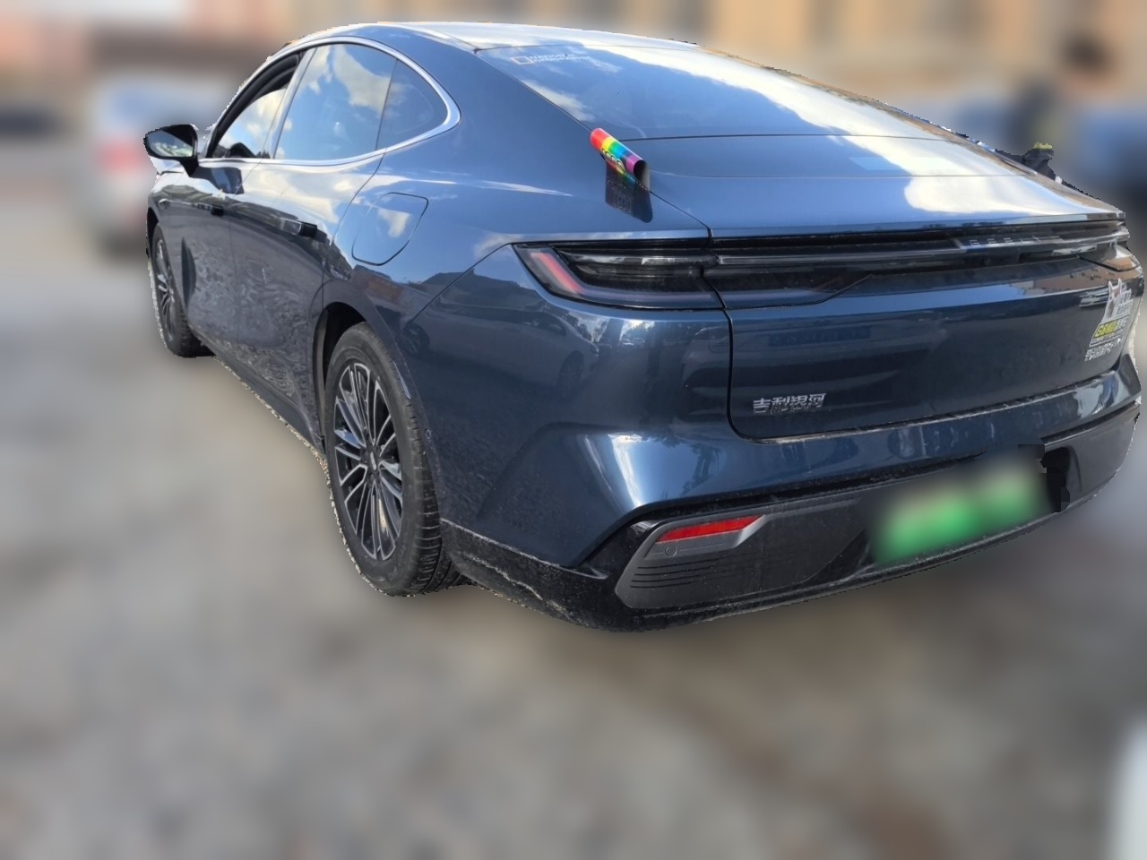 Geely Galaxy 8 2025 130km EM-i Prestige Edition — снимка 4