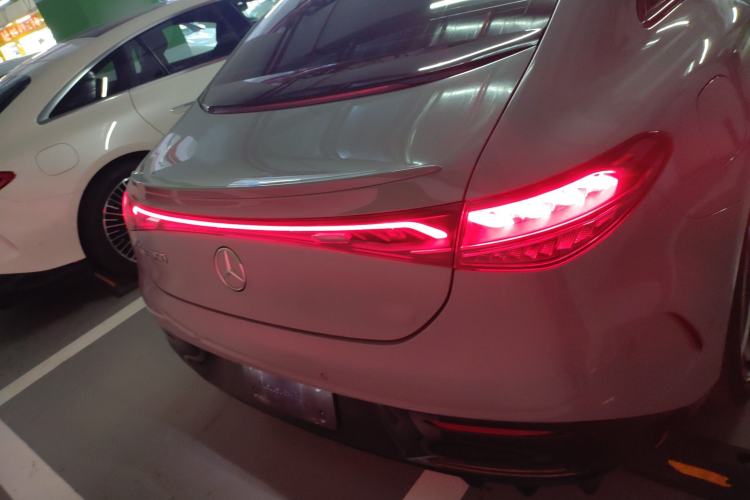 Used Mercedes-Benz EQE 2022 350 First Edition Special Version