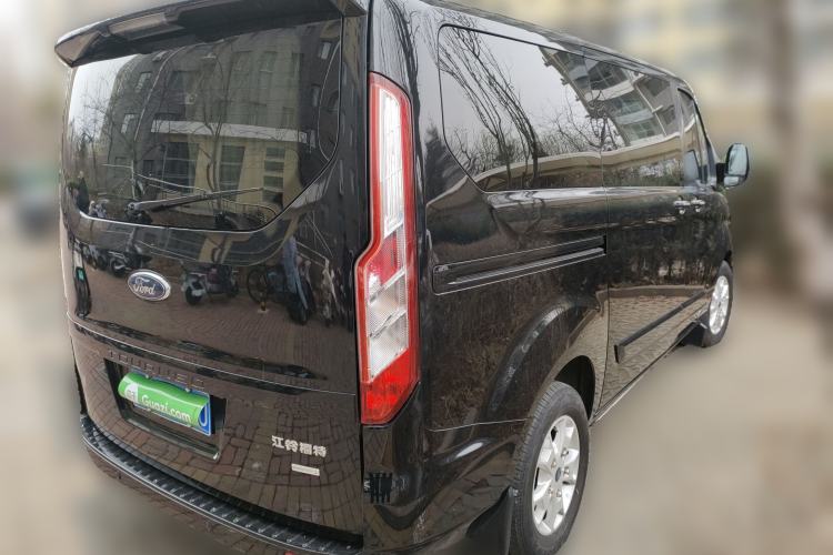 Used Ford Tourneo Custom 2020 2.0T Automatic Elite Version China VI Standard
