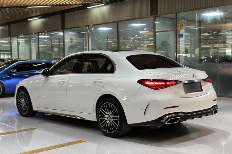 Used Mercedes-Benz C-Class 2023 Restyled C 260 L Sport Edition Exterior 4