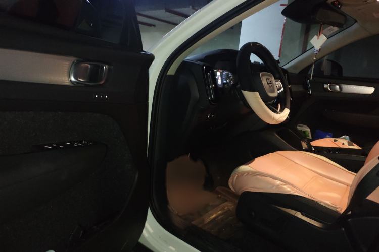 Used Volvo XC40 2021 T3 Smart & Stylish Edition Interior 3