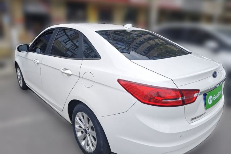 Used Ford Escort 2017 Happiness Edition 1.5L Automatic Fashion Version
